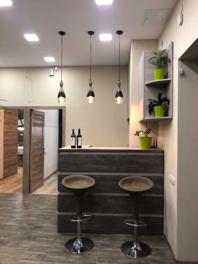 Street51 Hostel Ереван Екстериор снимка