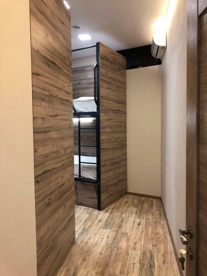 Street51 Hostel Ереван Екстериор снимка